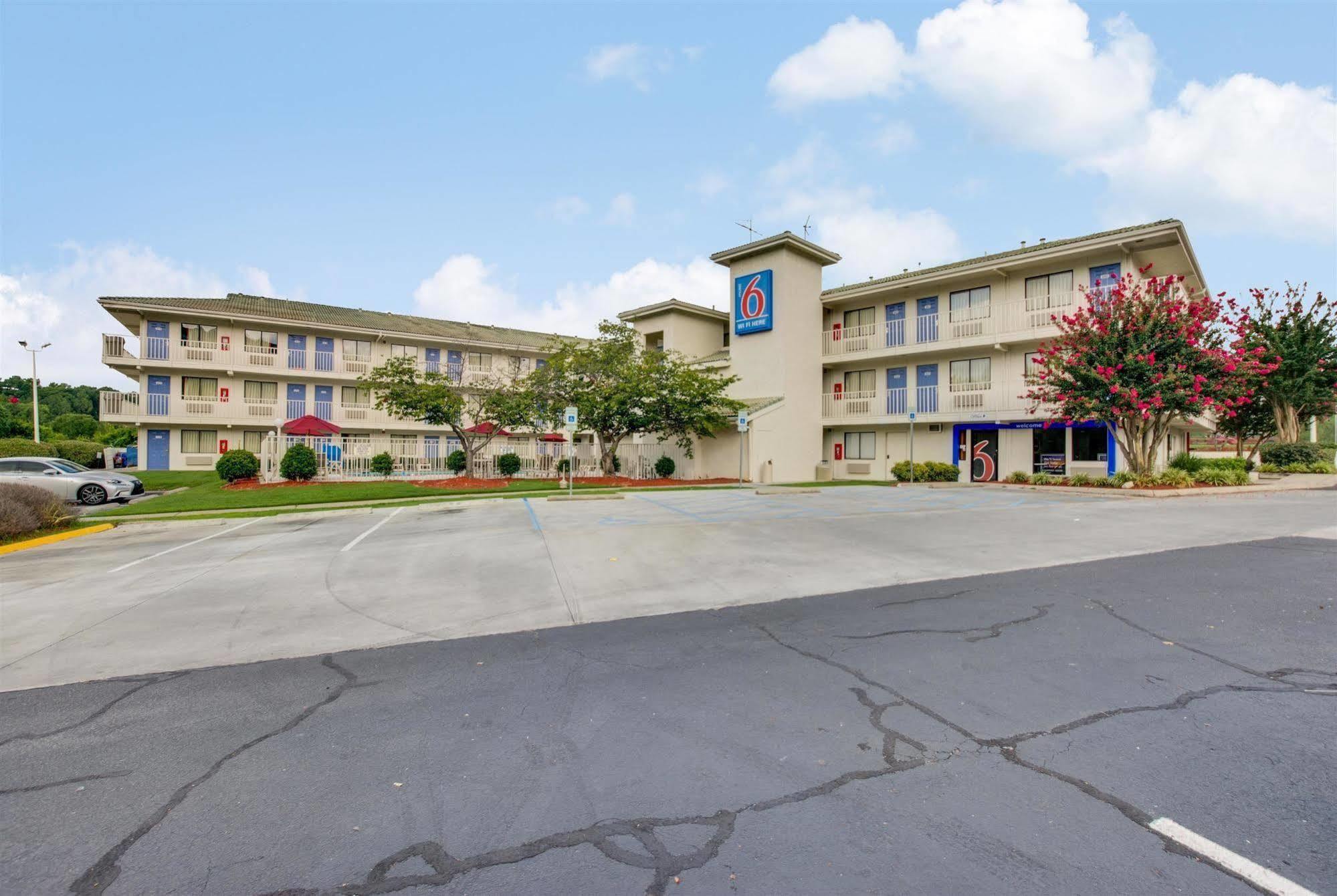 Motel 6-Columbia, Sc - West מראה חיצוני תמונה