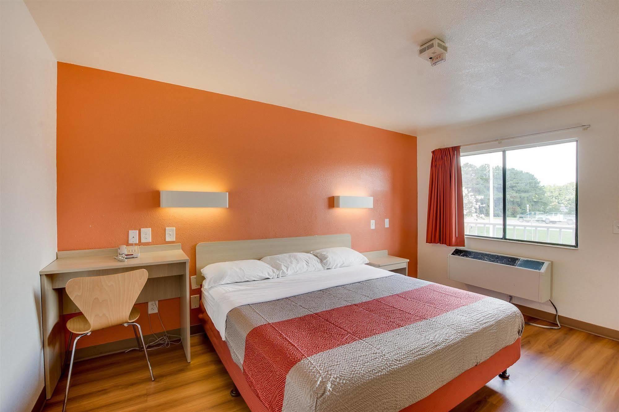 Motel 6-Columbia, Sc - West מראה חיצוני תמונה